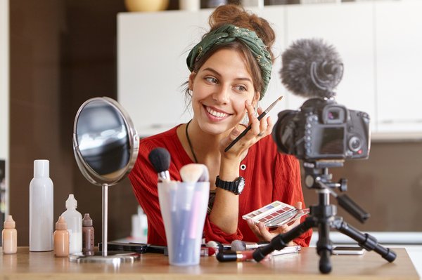 Inspirez-vous : blog mode et beauté pour un style unique